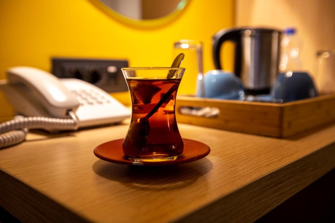 Hotel 4 Llulla 普里什蒂纳 外观 照片